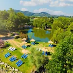 キャンプ場 Trasimeno Glamping マジョーネ