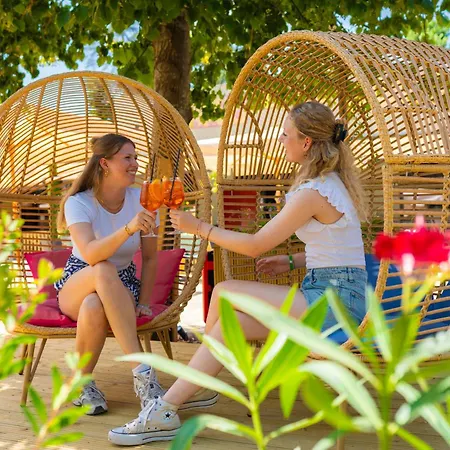 Trasimeno Glamping * マジョーネ