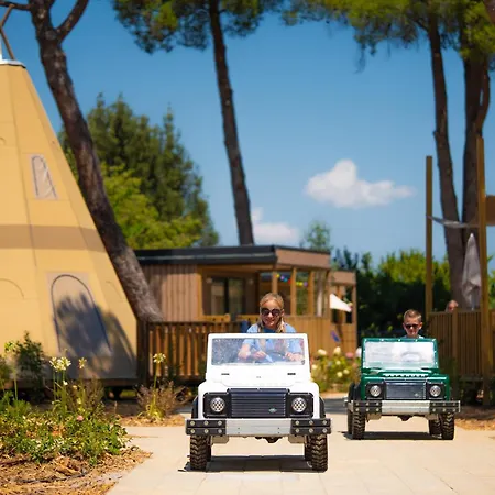 キャンプ場 Trasimeno Glamping マジョーネ