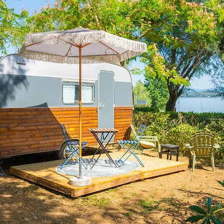 Trasimeno Glamping キャンプ場 マジョーネ
